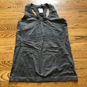 Athleta Momentum Seamless Tank Top Grey